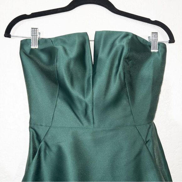 NWT Alfred Sung Hunter Green Strapless Notch Neck Satin Gown Size 0 - Picture 3 of 9